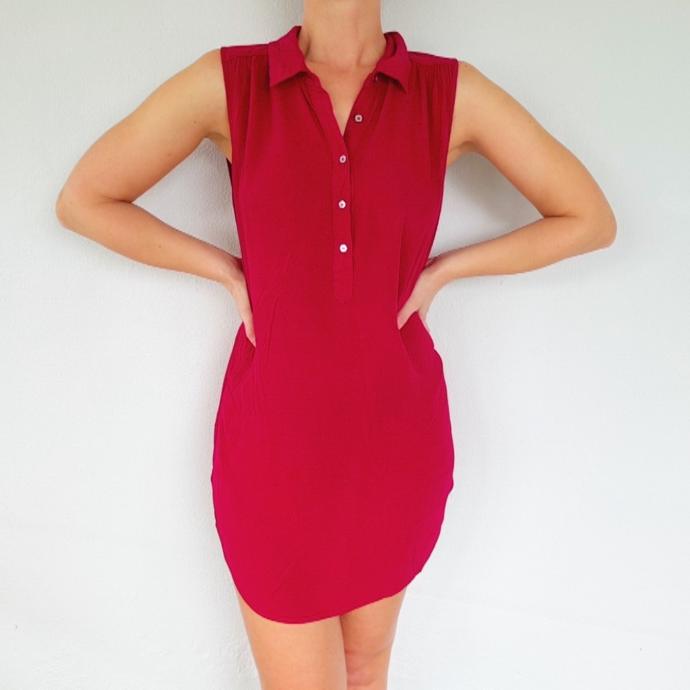 Forever 21 red collared button front sleeveless shift style dress size medium